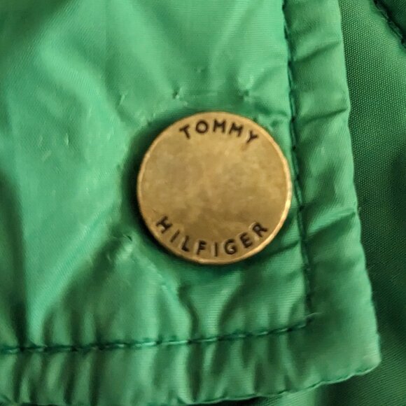 Tommy Hilfiger Puffer Vest Womens Jacket Green Multi Pockets Full zip Size XS - Picture 11 of 11